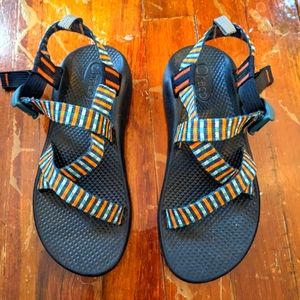 Chacos EUC Womens Size 7 Kids Size 5 Orange and Teal